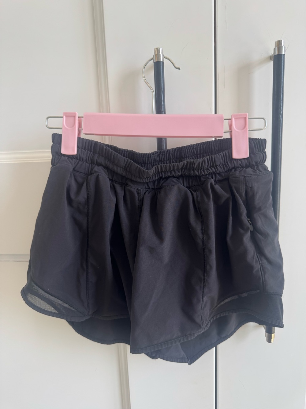 lululemon athletica Black Women's Athletic Shorts with Elastic Waistband
